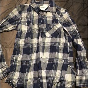 Flannel shirt. Size large